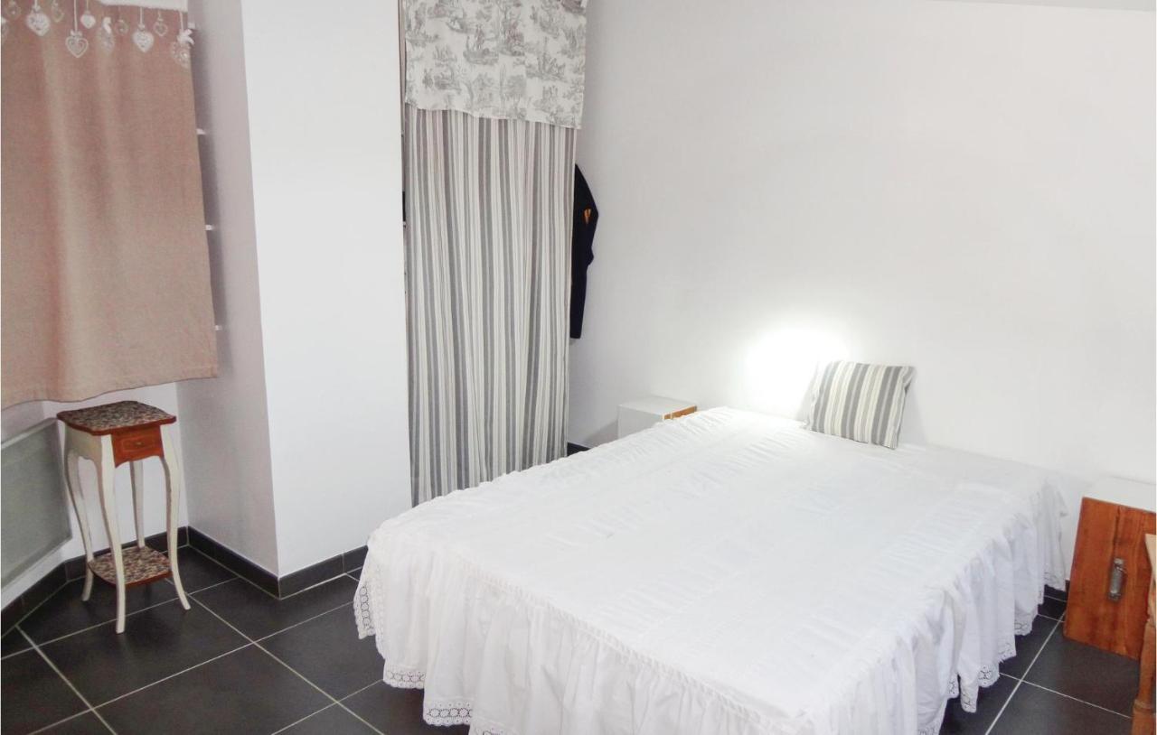Awesome Apartment In Sauvian With Wifi Экстерьер фото